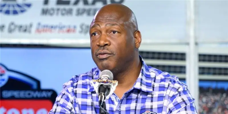 Чарльз Хейли Чистая стоимость: Вики, Женат, Семья, Свадьба, Заработная плата, Братья и сестры