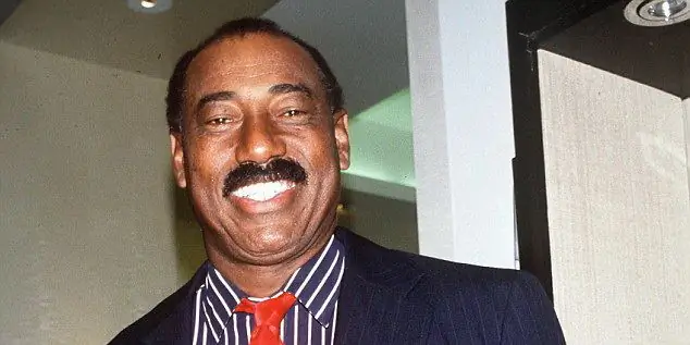 Собственный капитал Уилта Чемберлена: Вики, женат, семья, свадьба, зарплата, братья и сестры