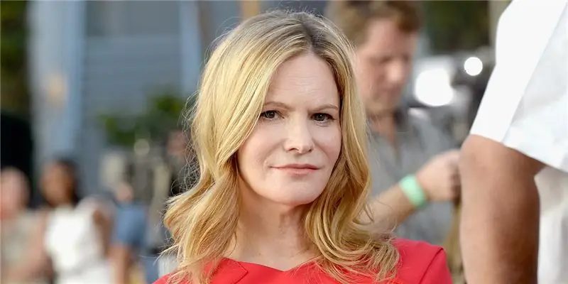 Дженнифер Джейсон Ли Чистая стоимость: Вики, В браке, Семья, Свадьба, Заработная плата, Братья и сестры