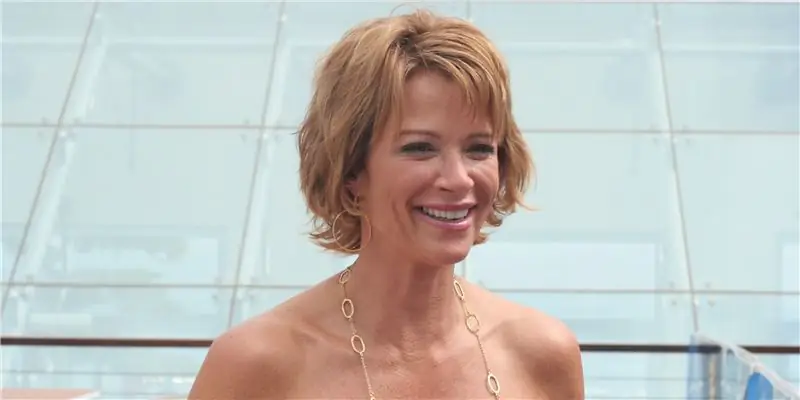 Лорен Холли Чистая стоимость: Вики, В браке, Семья, Свадьба, Заработная плата, Братья и сестры