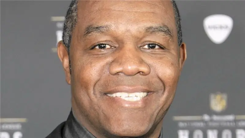 Рэндалл Каннингем Чистая стоимость: вики, женат, семья, свадьба, зарплата, братья и сестры