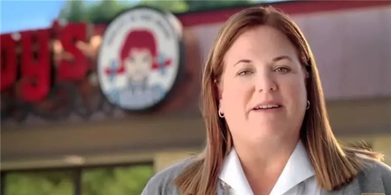 Венди Томас Чистая стоимость: Вики, В браке, Семья, Свадьба, Заработная плата, Братья и сестры