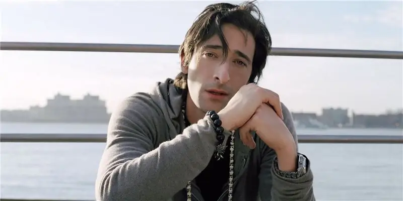 Адриан Броуди Чистая стоимость: Вики, женат, семья, свадьба, зарплата, братья и сестры