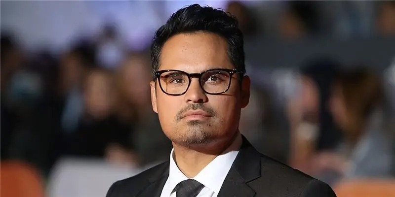 Майкл Пена Собственный капитал: Вики, женат, семья, свадьба, зарплата, братья и сестры