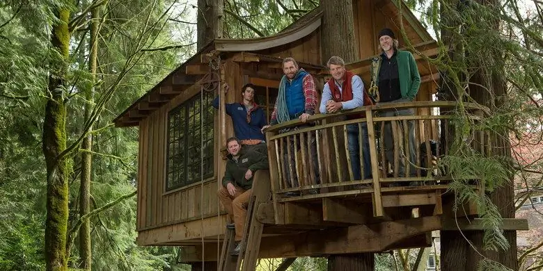 Пит Нельсон Собственный капитал: Вики, женат, семья, свадьба, зарплата, братья и сестры