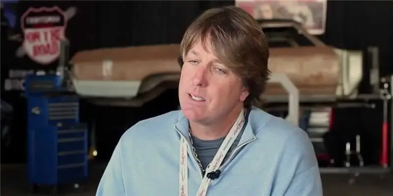 Деннис Коллинз Собственный капитал: Вики, Женат, Семья, Свадьба, Заработная плата, Братья и сестры