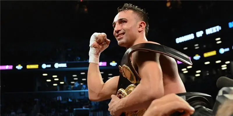 Поли Малиньяджи Собственный капитал: Вики, В браке, Семья, Свадьба, Заработная плата, Братья и сестры