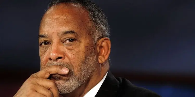 Джон У. Томпсон Собственный капитал: Вики, Женат, Семья, Свадьба, Заработная плата, Братья и сестры