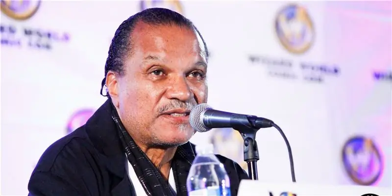 Билли Ди Уильямс Собственный капитал: Вики, женат, семья, свадьба, зарплата, братья и сестры