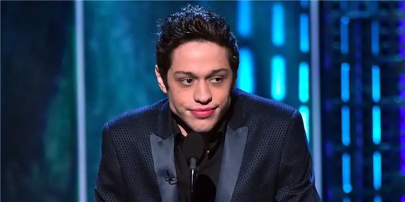 Пит Дэвидсон Собственный капитал: Вики, женат, семья, свадьба, зарплата, братья и сестры