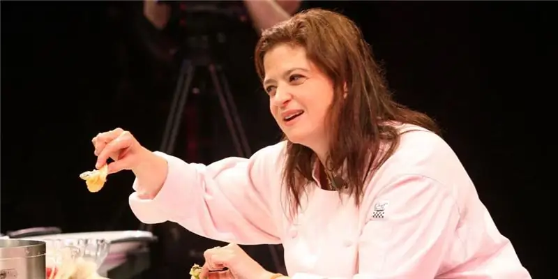 Алекс Гуарнашелли Собственный капитал: Вики, женат, семья, свадьба, зарплата, братья и сестры