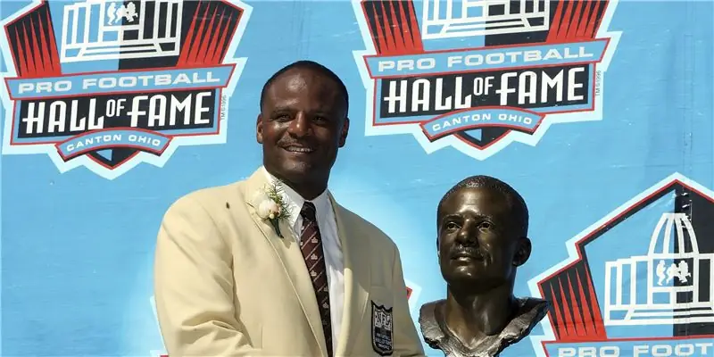 Уоррен Мун Чистая стоимость: Вики, Женат, Семья, Свадьба, Заработная плата, Братья и сестры