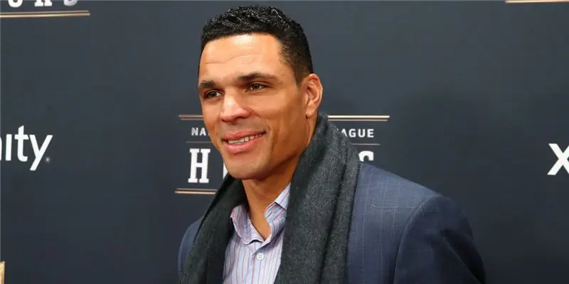 Тони Гонсалес Собственный капитал: Вики, женат, семья, свадьба, зарплата, братья и сестры