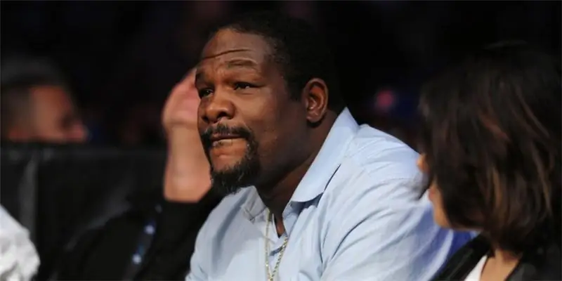 Риддик Боу Собственный капитал: Вики, женат, семья, свадьба, зарплата, братья и сестры