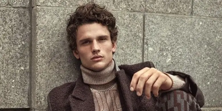 Какова чистая стоимость Саймона Нессмана? Биография: родители, холост, зарплата, братья и сестры