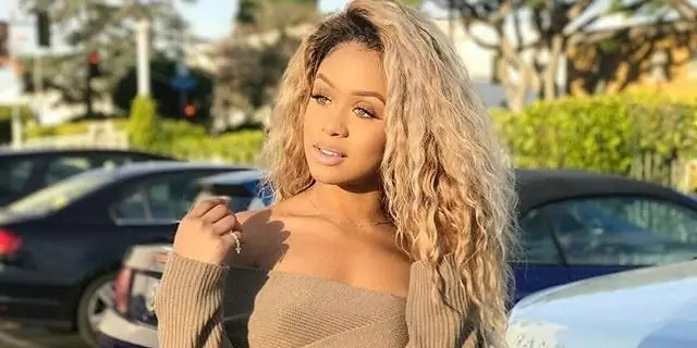 Что такое чистая стоимость Джилли Анаис? Wiki: Возраст, Парень, Папа, Рост, Свидания