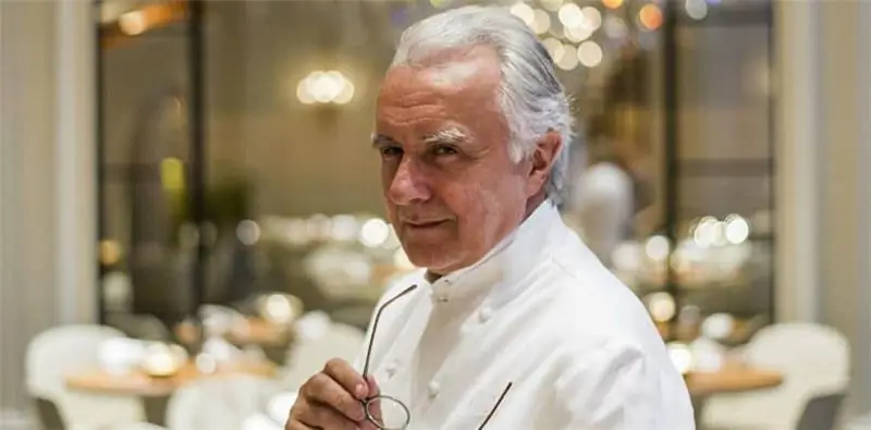 Что такое собственный капитал шеф-повара Алена Дюкасса в путеводителе Дорчестера и Мишлен?