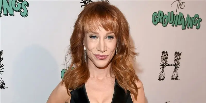 Кэти Гриффин Собственный капитал: Вики, В браке, Семья, Свадьба, Заработная плата, Братья и сестры