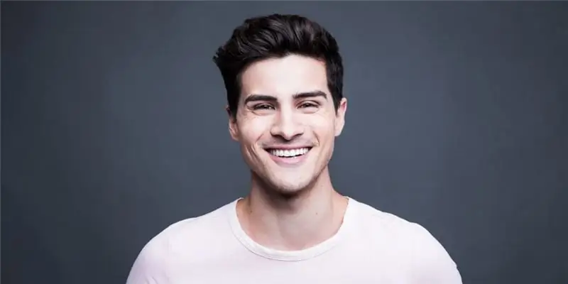 Энтони Падилья Собственный капитал: Вики, женат, семья, свадьба, зарплата, братья и сестры