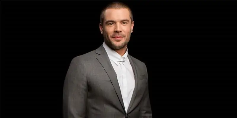 Чарли Вебер Собственный капитал: Вики, В браке, Семья, Свадьба, Заработная плата, Братья и сестры