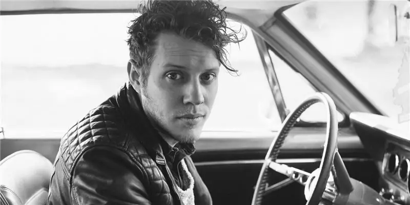 Андерсон Ист Собственный капитал: Вики, Женат, Семья, Свадьба, Заработная плата, Братья и сестры