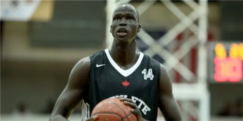 Чистая стоимость Thon Maker: вики, женат, семья, свадьба, зарплата, братья и сестры