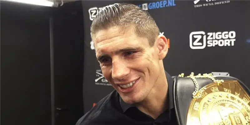 Рико Верховен Собственный капитал: Вики, женат, семья, свадьба, зарплата, братья и сестры