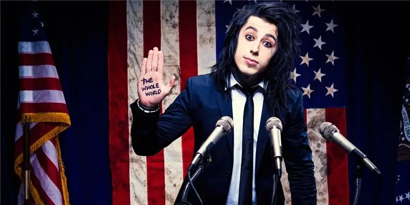 Ронни Радке Собственный капитал: Вики, женат, семья, свадьба, зарплата, братья и сестры