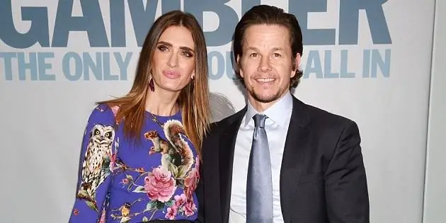 Рея Дарем Чистая стоимость: Вики, В браке, Семья, Свадьба, Заработная плата, Братья и сестры