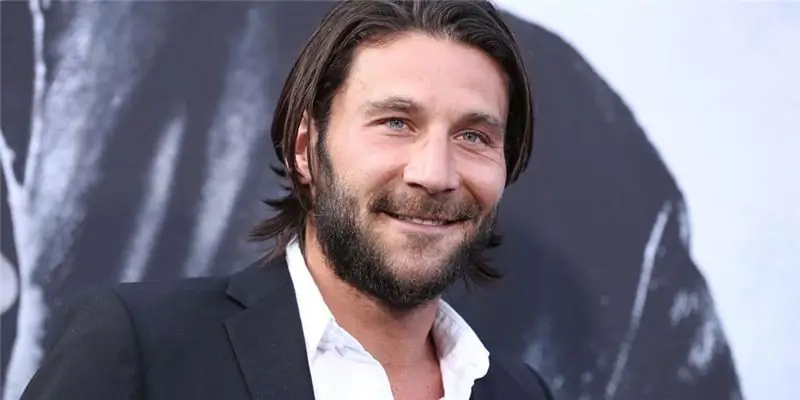 Зак МакГоуэн Собственный капитал: Вики, женат, семья, свадьба, зарплата, братья и сестры