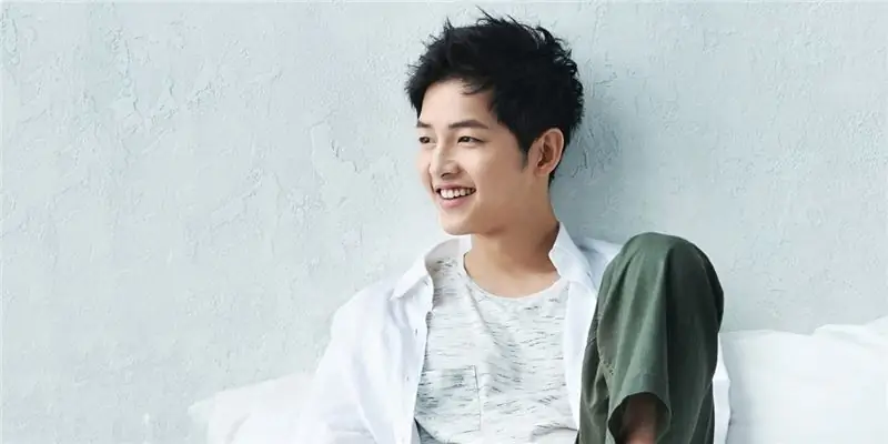 Сон Джун Ки Чистая ценность: Вики, Женат, Семья, Свадьба, Заработная плата, Братья и сестры