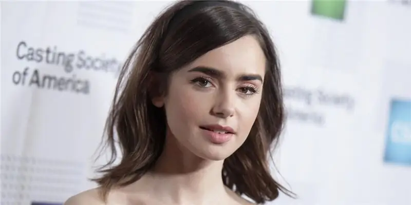 Лили Коллинз Собственный капитал: Вики, Замужем, Семья, Свадьба, Заработная плата, Братья и сестры