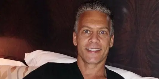 Дэвид Бидор Чистая стоимость: Вики, Женат, Семья, Свадьба, Заработная плата, Братья и сестры