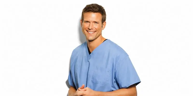 Travis Stork Net Worth: Вики, женат, семья, свадьба, зарплата, братья и сестры