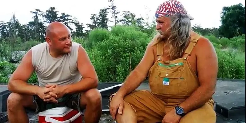 Рон Метвин Собственный капитал: Вики, женат, семья, свадьба, зарплата, братья и сестры