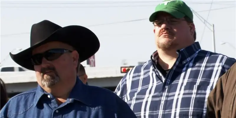 Состояние Рики Смита: Вики, женат, семья, свадьба, зарплата, братья и сестры