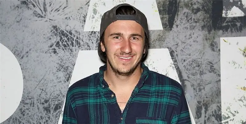 Тайлер Дейл Собственный капитал: Вики, Женат, Семья, Свадьба, Заработная плата, Братья и сестры