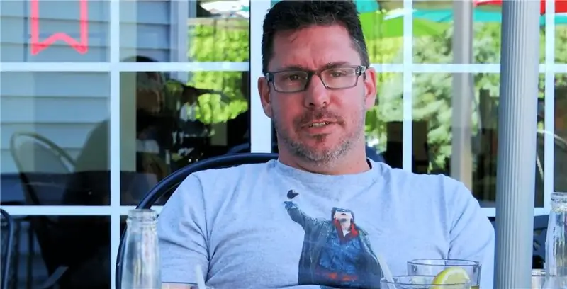 Мэтт Байер Собственный капитал: Вики, женат, семья, свадьба, зарплата, братья и сестры