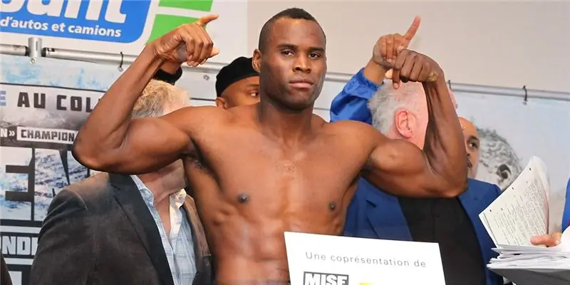 Адонис Стивенсон Собственный капитал: Вики, женат, семья, свадьба, зарплата, братья и сестры