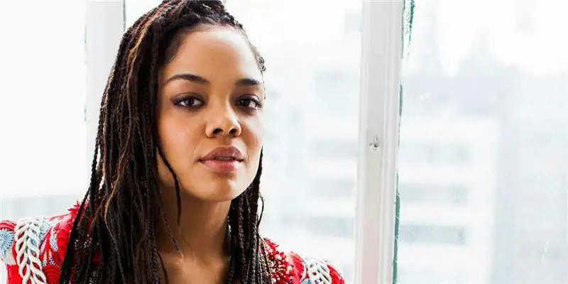 Состояние Тессы Томпсон: Вики, замужем, семья, свадьба, зарплата, братья и сестры