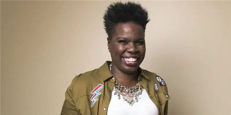 Состояние Лесли Джонса: Вики, В браке, Семья, Свадьба, Заработная плата, Братья и сестры