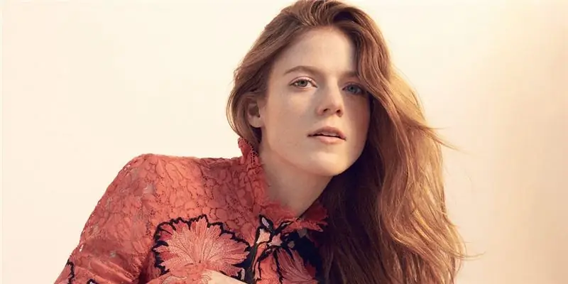 Роуз Лесли Чистая стоимость: Вики, В браке, Семья, Свадьба, Заработная плата, Братья и сестры