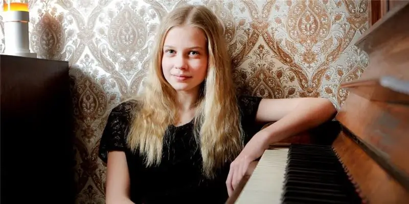 Ангури Райс Чистая стоимость: Вики, В браке, Семья, Свадьба, Заработная плата, Братья и сестры