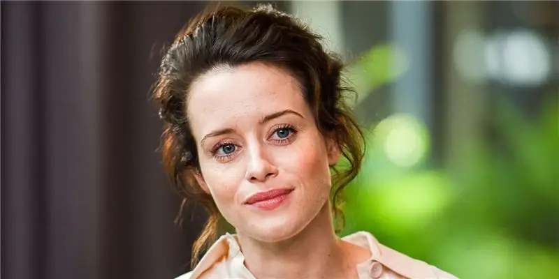 Клэр Фой Собственный капитал: Вики, В браке, Семья, Свадьба, Заработная плата, Братья и сестры