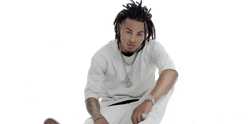 Состояние Озуны: Вики, В браке, Семья, Свадьба, Заработная плата, Братья и сестры