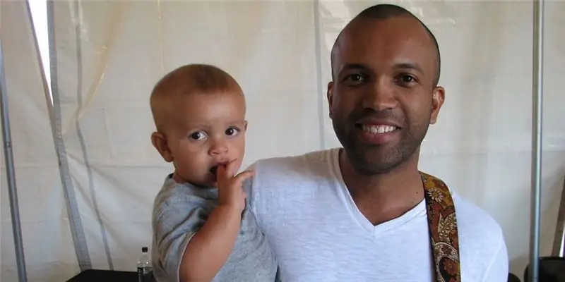 Коффи Андерсон Собственный капитал: Вики, женат, семья, свадьба, зарплата, братья и сестры