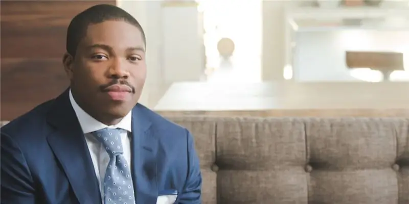 Брайан Карн Чистая стоимость: Вики, женат, семья, свадьба, зарплата, братья и сестры