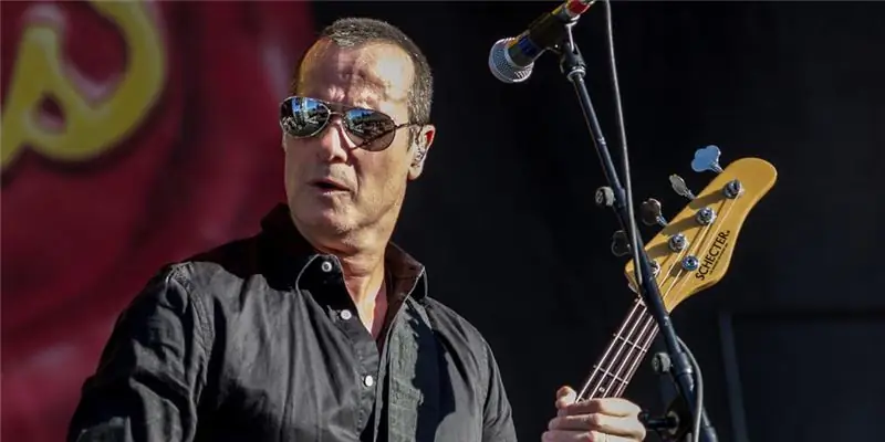 Состояние Роберта ДеЛео: Вики, женат, семья, свадьба, зарплата, братья и сестры