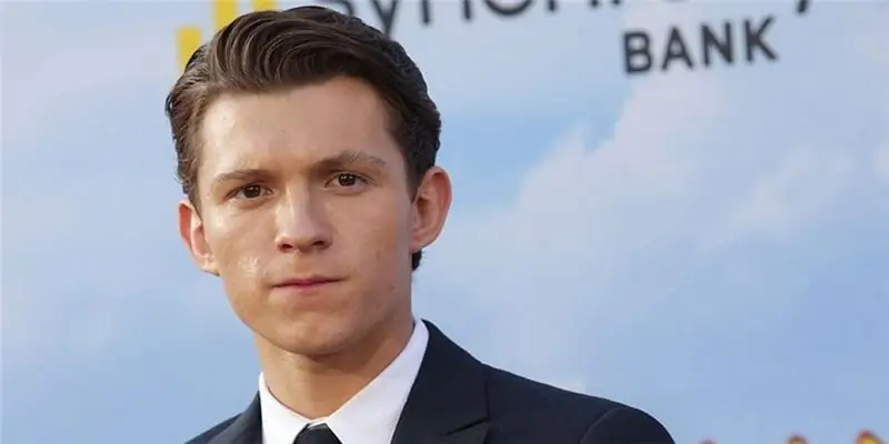 Том Холланд Собственный капитал: Вики, женат, семья, свадьба, зарплата, братья и сестры