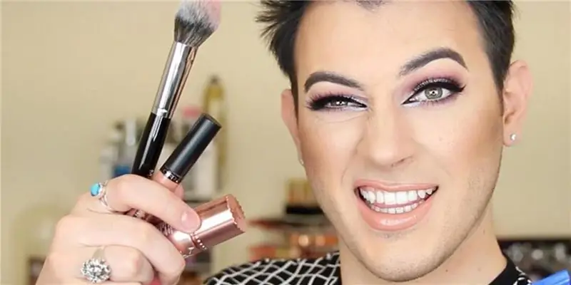 Мэнни Гутьеррес Собственный капитал: Вики, женат, семья, свадьба, зарплата, братья и сестры